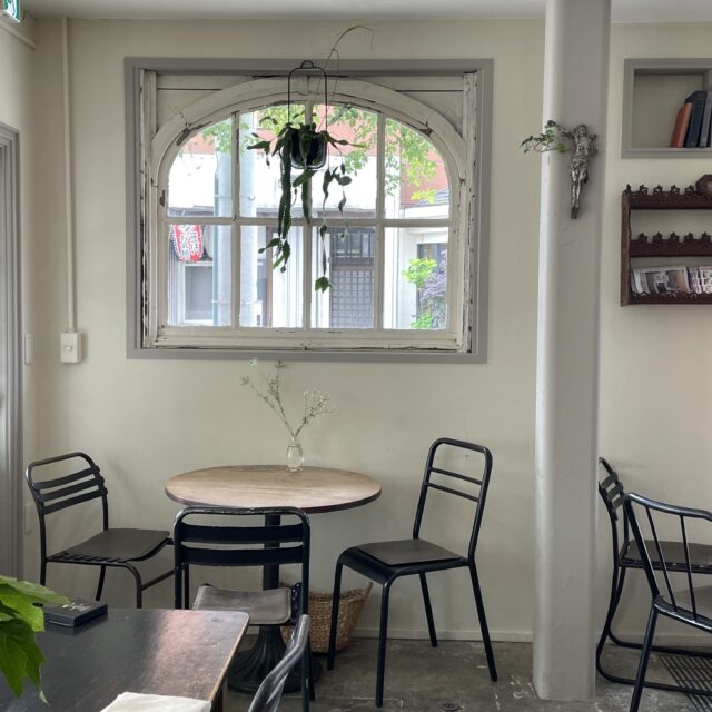 di012 Doughnut shop and Cafe 3