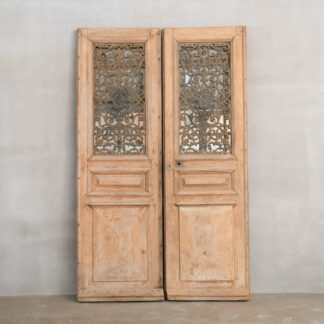 フランスアンティークダブルドア（ガラス入り）